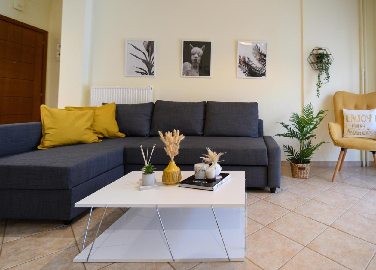 Yellow Fresh Apartment-City Center Alexandroupolis Buitenkant foto