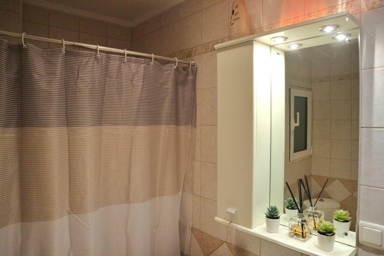 Yellow Fresh Apartment-City Center Alexandroupolis Buitenkant foto